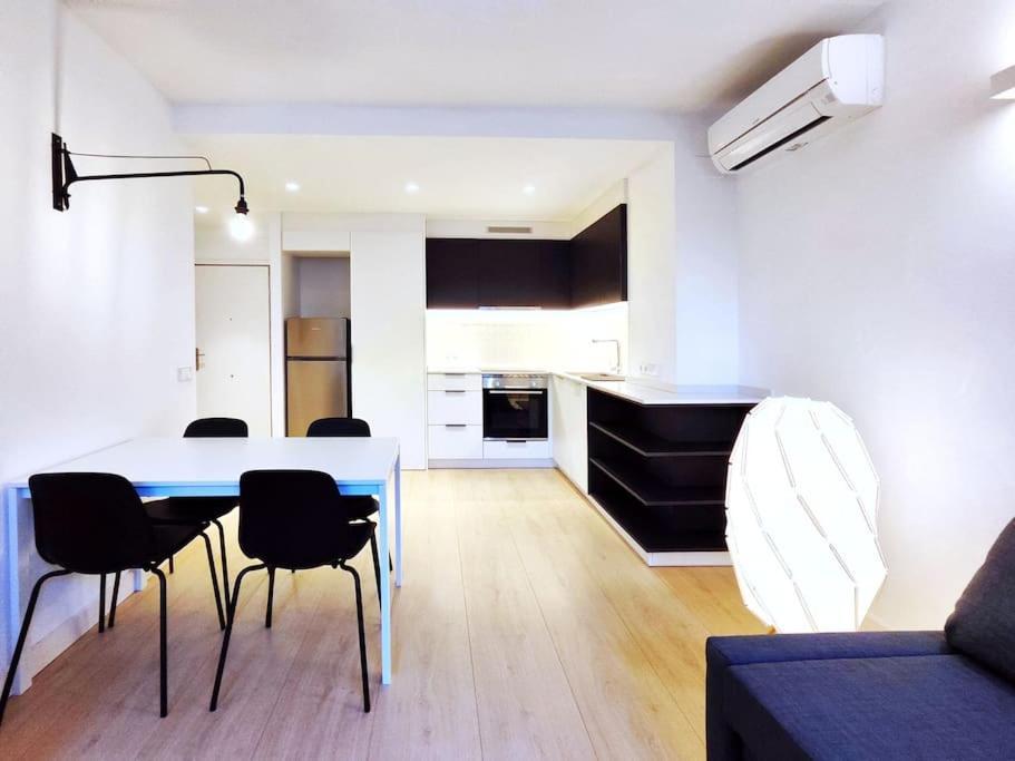 Moderno En Centro Apartment
